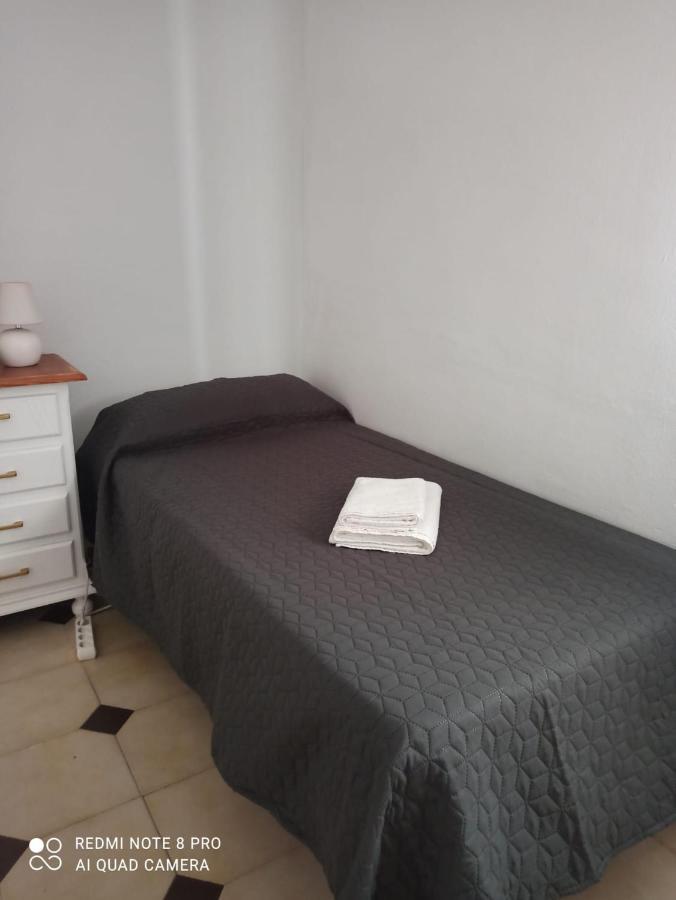 10 Min. Patios,muy Cerca Teatro La Axerquia Apartamento *